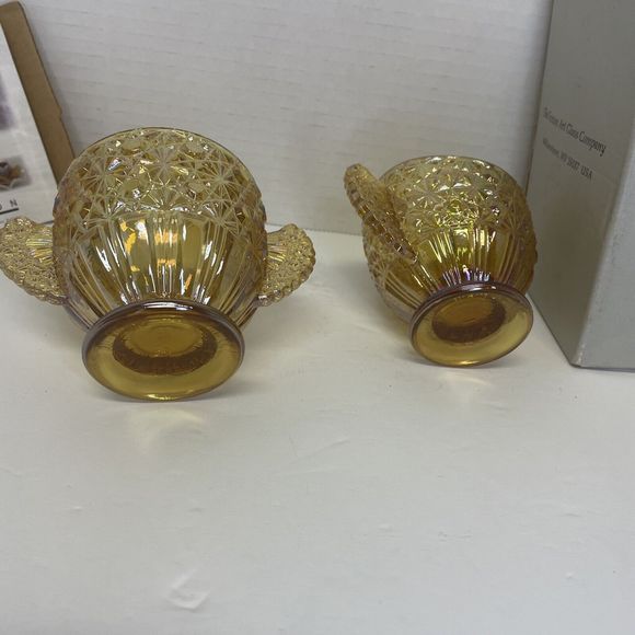 Fenton Art Glass Yellow Amber Daisy And Button And Bows Creamer‎ & Sugar Set - Picture 6 of 7